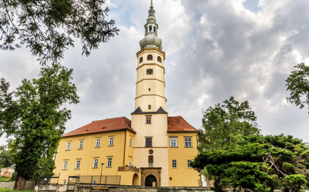 pohled na zámek - foto: Daniel Schulz pohled na zámek - foto: Daniel Schulz